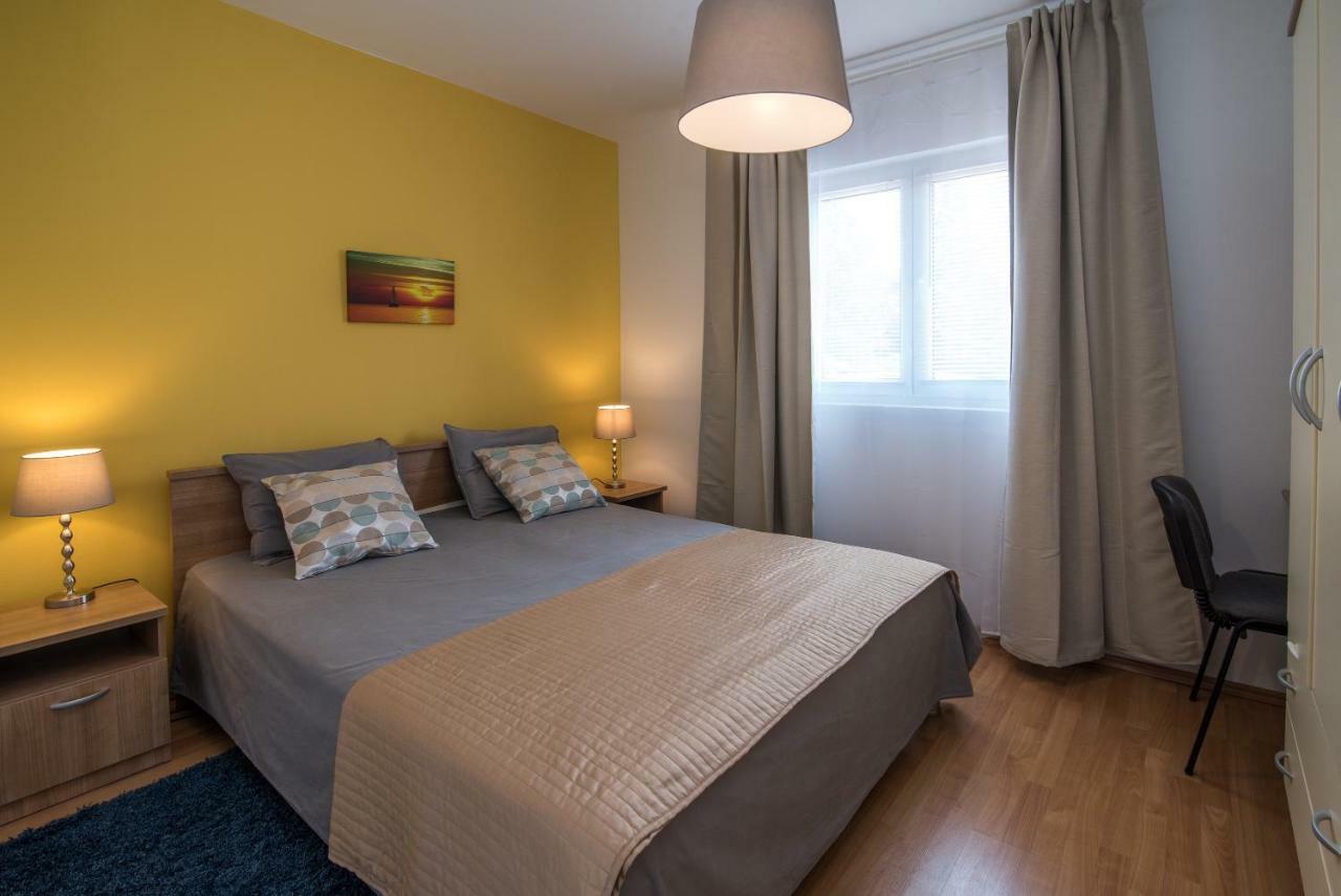 Apartments Sanjin Kornić Zewnętrze zdjęcie