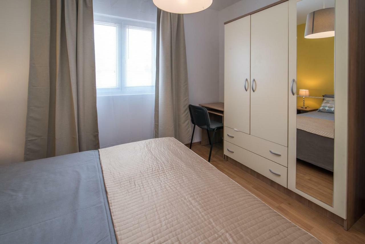 Apartments Sanjin Kornić Zewnętrze zdjęcie