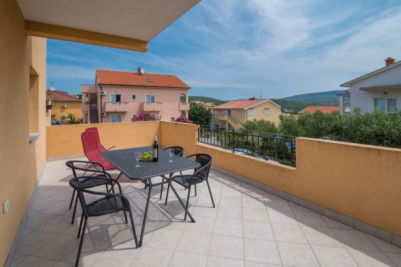 Apartments Sanjin Kornić Zewnętrze zdjęcie